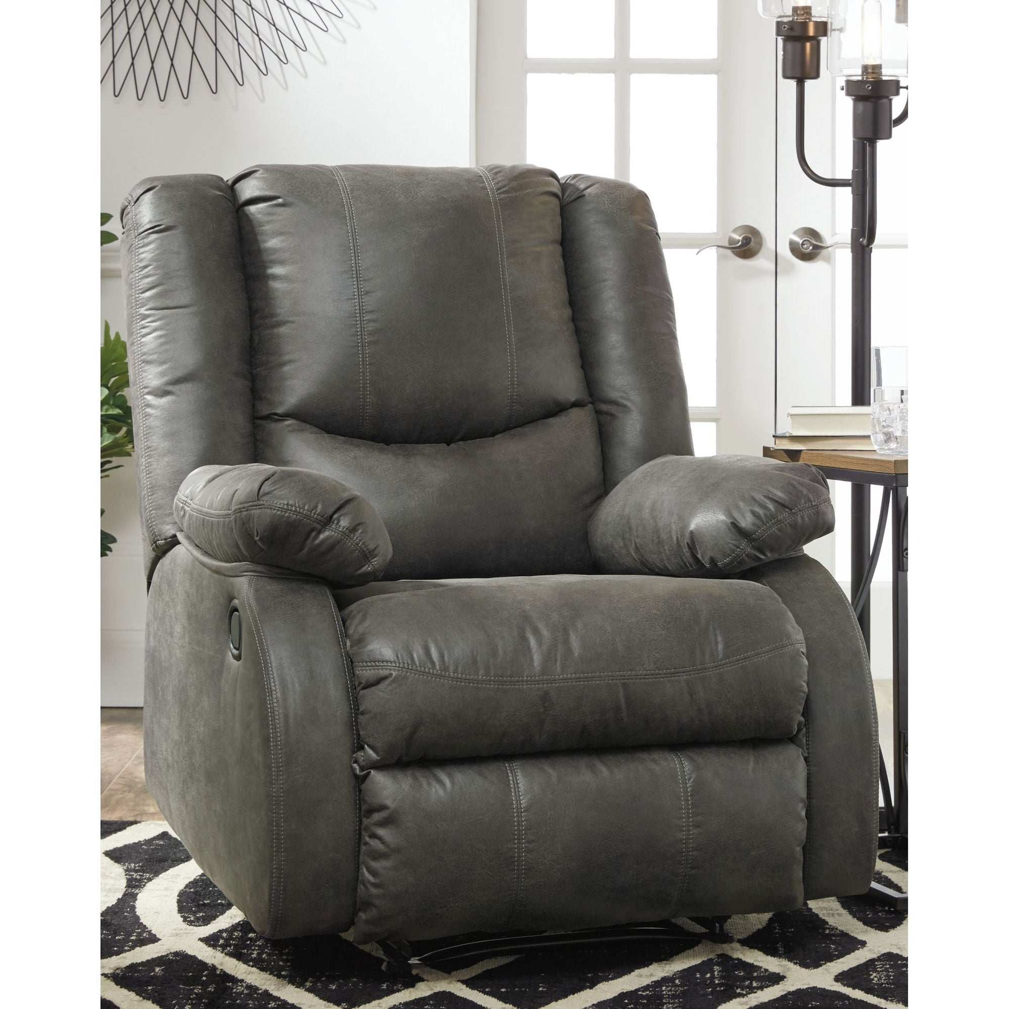 Fauteuil inclinable mural Bladewood